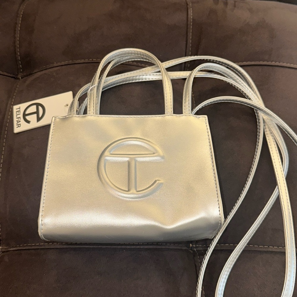 Silver telfar